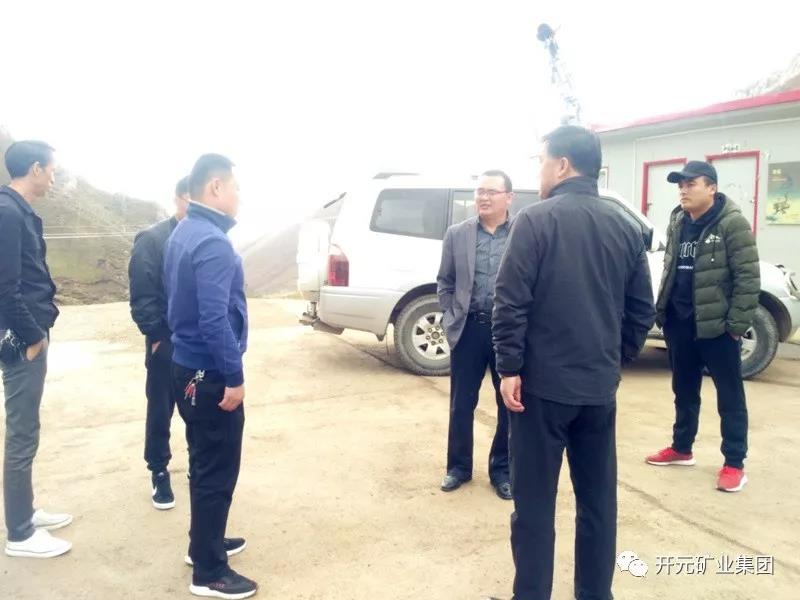 科學(xué)發(fā)展 統(tǒng)籌兼顧 穩(wěn)步生產(chǎn)│州、縣國(guó)土資源局領(lǐng)導(dǎo)赴興海銅鑫進(jìn)行年檢